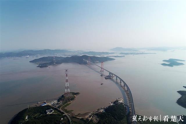 在漢央企承建的浙江舟山秀山大橋正式通車(chē)