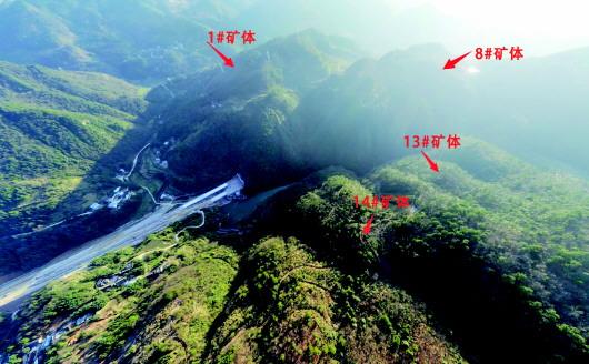 ▲貴州省凱里市環(huán)城高速公路北段建設(shè)項(xiàng)目穿過凱里市爐山鎮(zhèn)重晶石礦礦山。受訪者供圖